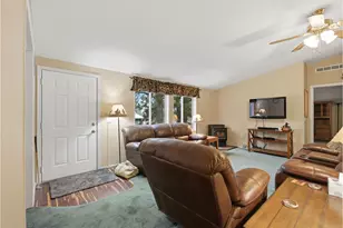 271 S Fairway Rd, Tygh Valley, OR 97063 - Photo 9