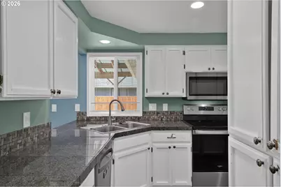 2578 Willona Dr, Eugene, OR 97408 - Photo 11