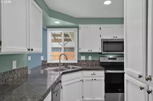 2578 Willona Dr, Eugene, OR 97408 - Photo 11