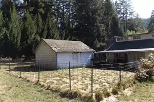 1144 Starveout Creek Rd, Azalea, OR 97410 - Photo 17