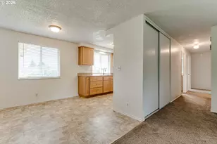 1104 56th St, Springfield, OR 97478 - Photo 9