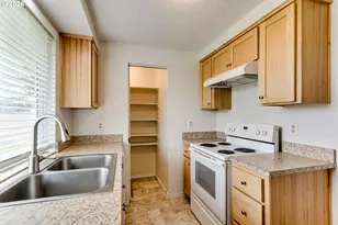 1104 56th St, Springfield, OR 97478 - Photo 15