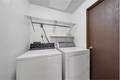 3602 Walnut Ln, Tillamook, OR 97141 - Photo 9