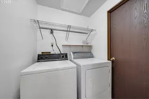 3602 Walnut Ln, Tillamook, OR 97141 - Photo 9