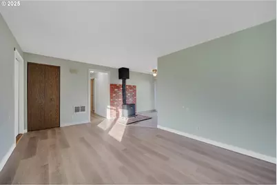 3602 Walnut Ln, Tillamook, OR 97141 - Photo 5