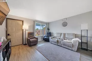 3602 Walnut Ln, Tillamook, OR 97141 - Photo 13