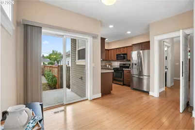 3262 NE Rosa Parks Way, Portland, OR 97211 - Photo 15