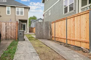 3262 NE Rosa Parks Way, Portland, OR 97211 - Photo 33