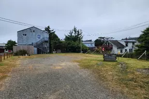 246 6th St, Port Orford, OR 97465 - Photo 35