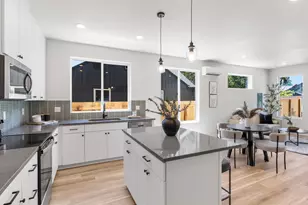 7242 SE 78th Ave, Portland, OR 97206 - Photo 7