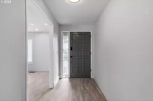 15263 SE Duckey Ln, Milwaukie, OR 97267 - Photo 5