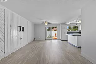 15263 SE Duckey Ln, Milwaukie, OR 97267 - Photo 13