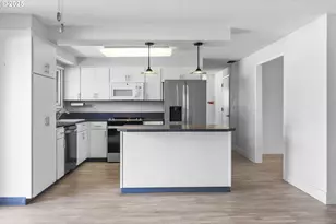 15263 SE Duckey Ln, Milwaukie, OR 97267 - Photo 19