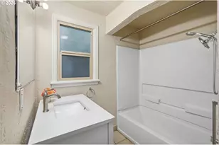 485 21st St, Springfield, OR 97477 - Photo 21