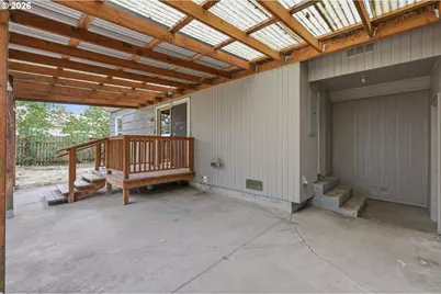 485 21st St, Springfield, OR 97477 - Photo 29