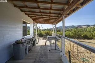 582 Valley View Rd, Sutherlin, OR 97479 - Photo 29