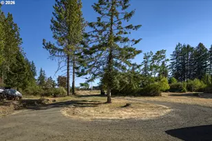 582 Valley View Rd, Sutherlin, OR 97479 - Photo 43
