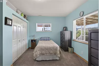 582 Valley View Rd, Sutherlin, OR 97479 - Photo 25
