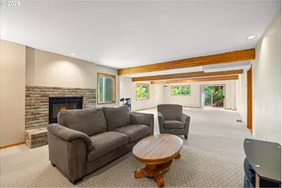 14230 Dolph Ct, Lake Oswego, OR 97034 - Photo 35