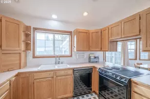 980 Cleveland St, Aumsville, OR 97325 - Photo 11