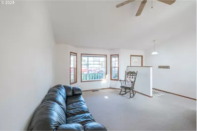 980 Cleveland St, Aumsville, OR 97325 - Photo 7