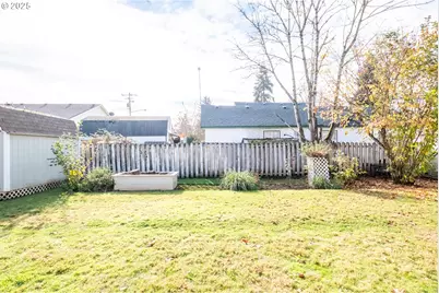 980 Cleveland St, Aumsville, OR 97325 - Photo 37