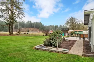 40593 Little Fall Creek Rd, Fall Creek, OR 97438 - Photo 37