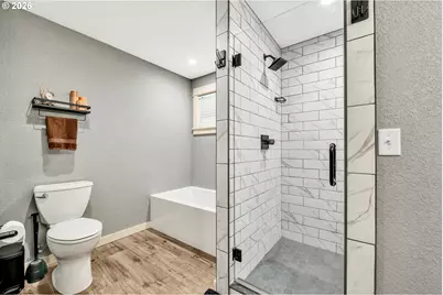 40593 Little Fall Creek Rd, Fall Creek, OR 97438 - Photo 19