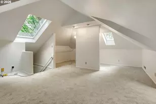 902 NE Thompson St, Portland, OR 97212 - Photo 25