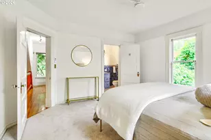 902 NE Thompson St, Portland, OR 97212 - Photo 17
