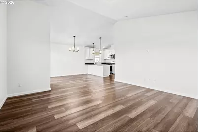 1850 SE Mulberry Ave, Dallas, OR 97338 - Photo 5