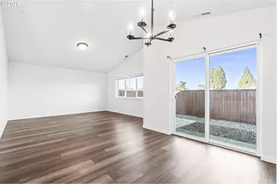 1850 SE Mulberry Ave, Dallas, OR 97338 - Photo 3