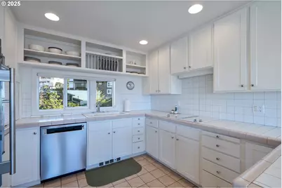 250 Capes Dr, Oceanside, OR 97134 - Photo 15