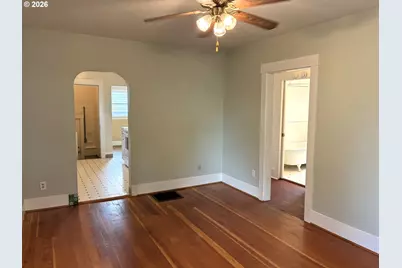 4757 N Vanderbilt St, Portland, OR 97203 - Photo 13