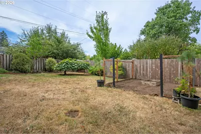 2936 Olive St, Eugene, OR 97405 - Photo 35