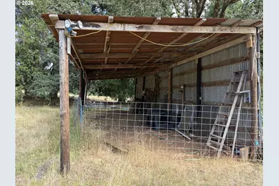 9006 Scotts Valley Rd, Yoncalla, OR 97499 - Photo 21