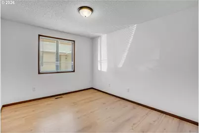 19909 SW Southview St, Beaverton, OR 97078 - Photo 15