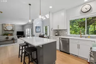1919 NW Runnymeade Ct, Portland, OR 97229 - Photo 13
