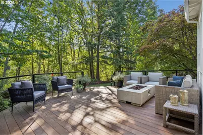1919 NW Runnymeade Ct, Portland, OR 97229 - Photo 37