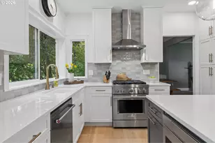 1919 NW Runnymeade Ct, Portland, OR 97229 - Photo 11