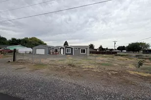 310 SE Greenwood St, Irrigon, OR 97844 - Photo 13