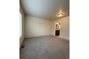 310 SE Greenwood St, Irrigon, OR 97844 - Photo 5