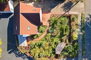 2138 SE 76th Ave, Portland, OR 97215 - Photo 7