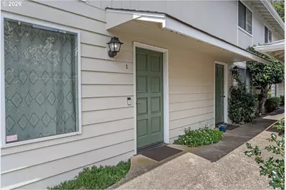 1340 9th St #1, Florence, OR 97439 - Photo 1