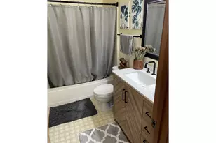 1340 9th St, Florence, OR 97439 - Photo 17