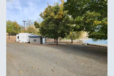 34559 Snake River Rd, Huntington, OR 97907 - Photo 13