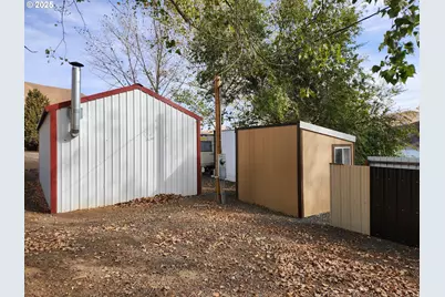 34559 Snake River Rd, Huntington, OR 97907 - Photo 27