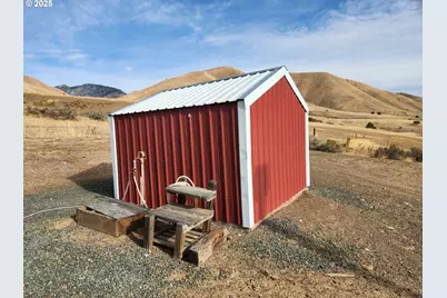 34559 Snake River Rd, Huntington, OR 97907 - Photo 25