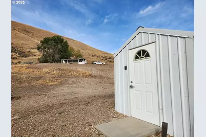 34559 Snake River Rd, Huntington, OR 97907 - Photo 37