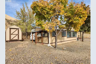 34559 Snake River Rd, Huntington, OR 97907 - Photo 45